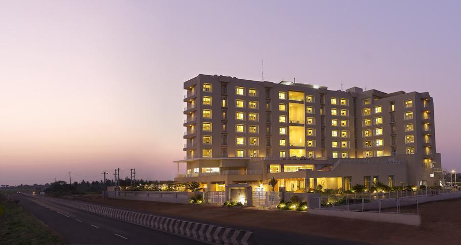 Grey Suit Vengal Exterior photo
